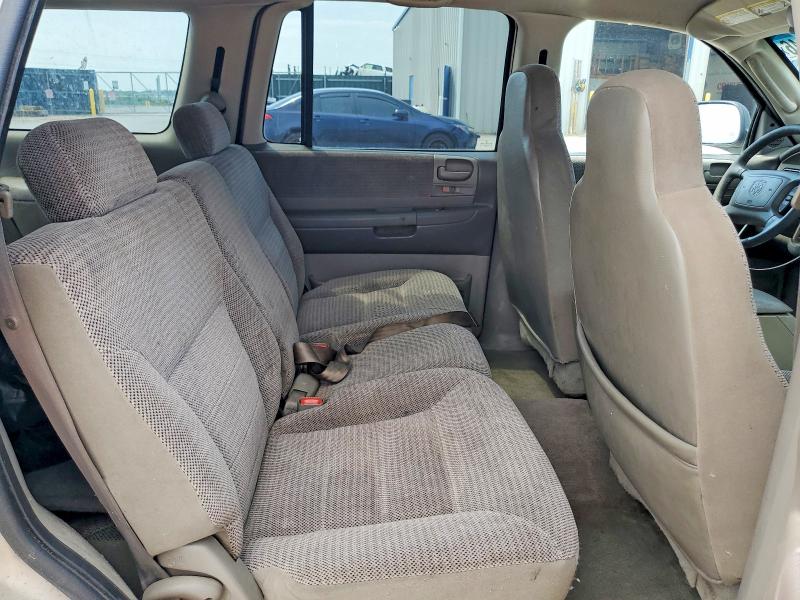 64622646 :رقم المزاد ، 1B4HS28N41F630169 vin ، 2001 Dodge Durango مزاد بيع