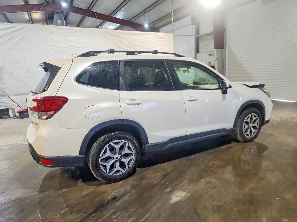 Продаж на аукціоні авто 2021 Subaru Forester, vin: JF2SKAJC2MH589000, номер лоту: 64375906