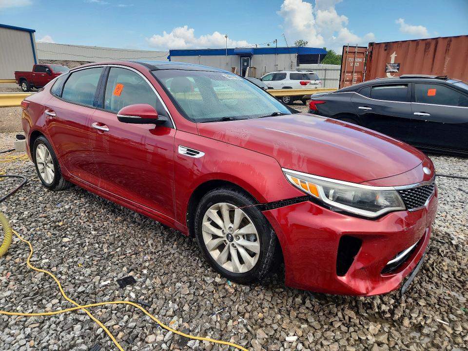 2018 Kia Optima მანქანა იყიდება აუქციონზე, vin: 5XXGT4L30JG236053, აუქციონის ნომერი: 64611086