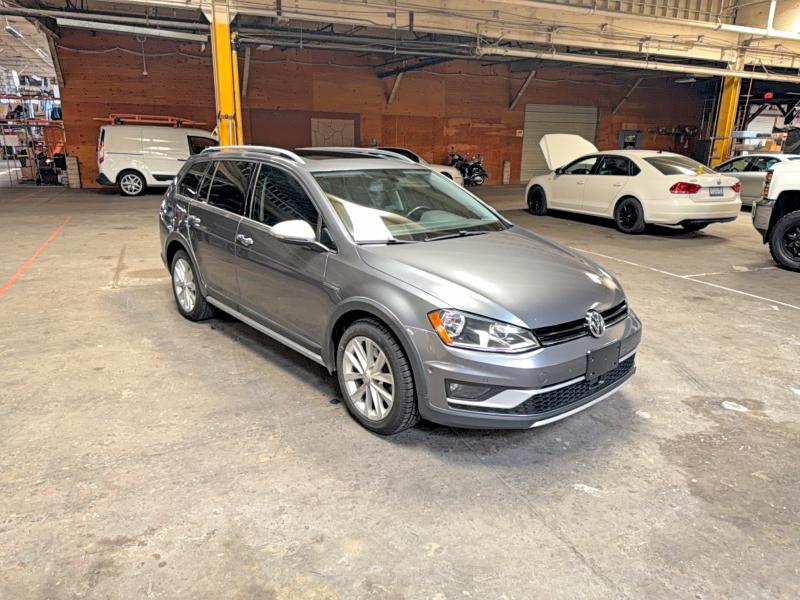 Продажа на аукционе авто 2017 Volkswagen Golf Alltrack, vin: 3VWH17AU3HM538840, номер лота: 65924286
