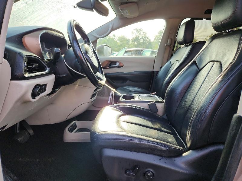65534546 :رقم المزاد ، 2C4RC1EG6JR144203 vin ، 2018 Chrysler Pacifica مزاد بيع