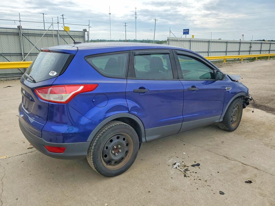 65813636 :رقم المزاد ، 1FMCU0F75GUB65868 vin ، 2016 Ford Escape مزاد بيع