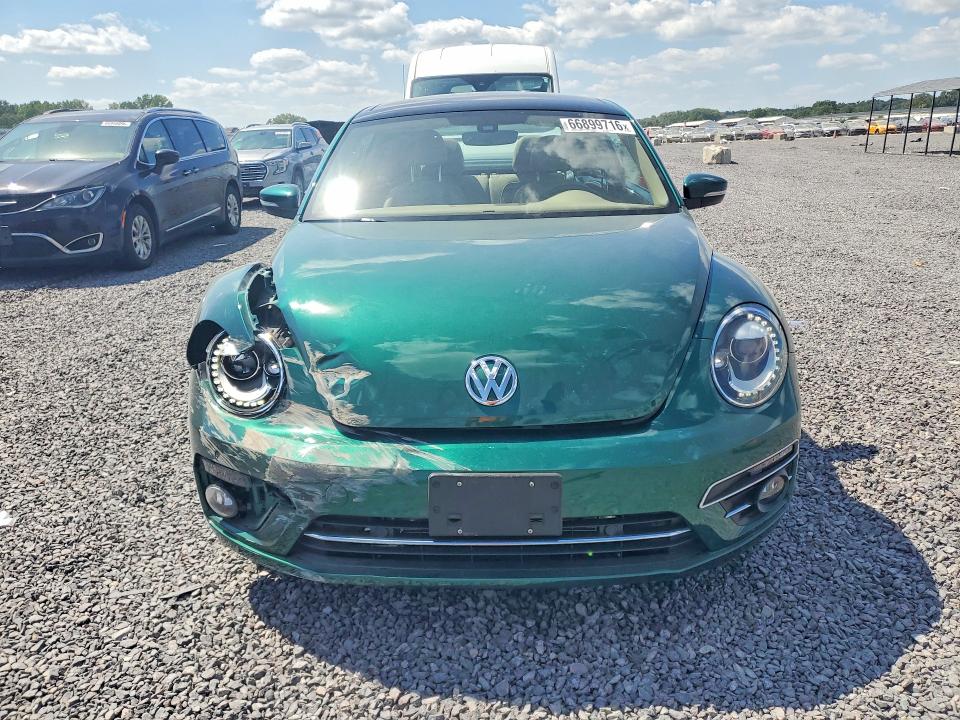 2018 Volkswagen Beetle მანქანა იყიდება აუქციონზე, vin: 3VWJD7AT5JM714079, აუქციონის ნომერი: 66899716