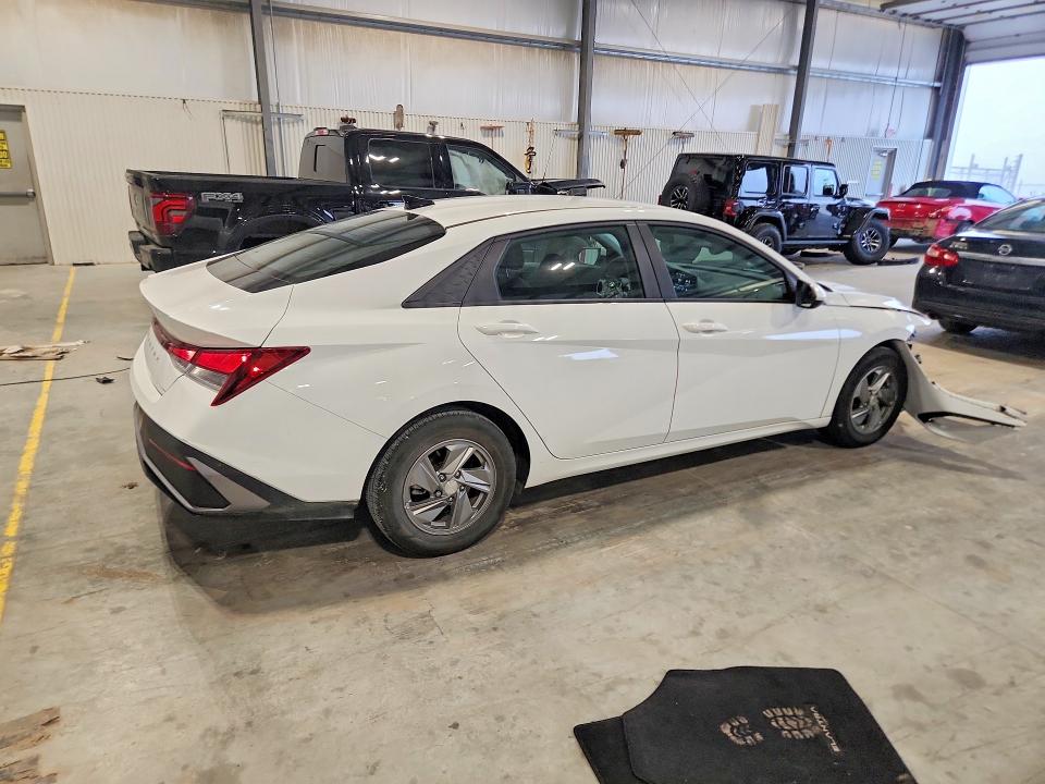 2024 Hyundai Elantra მანქანა იყიდება აუქციონზე, vin: KMHLL4DG0RU726817, აუქციონის ნომერი: 65735876