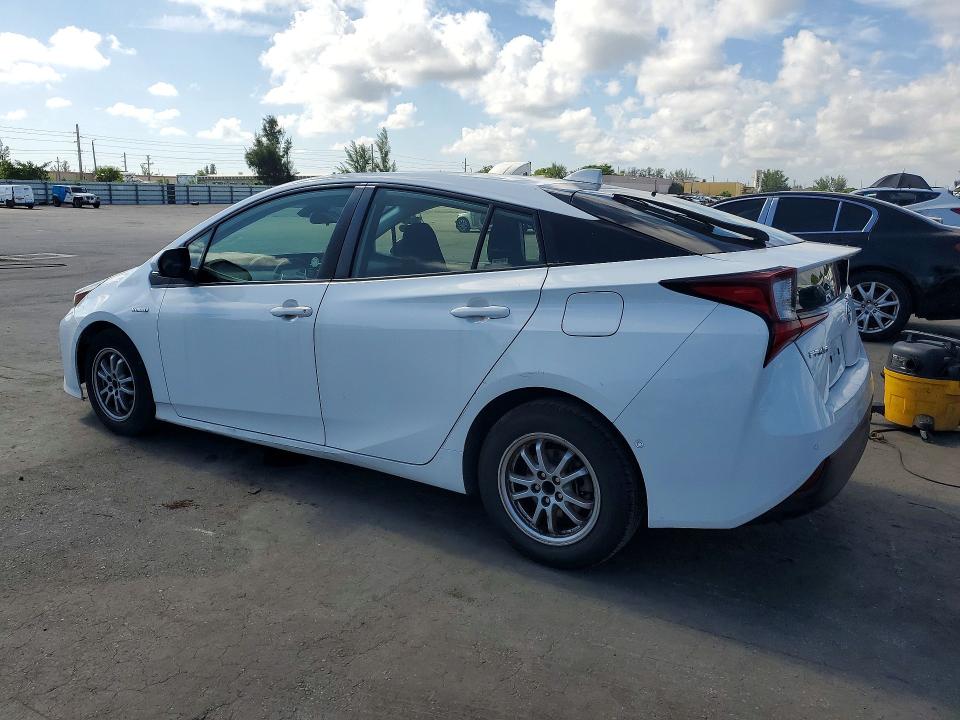 Продажа на аукционе авто 2021 Toyota Prius, vin: JTDKAMFU2M3152258, номер лота: 65560946