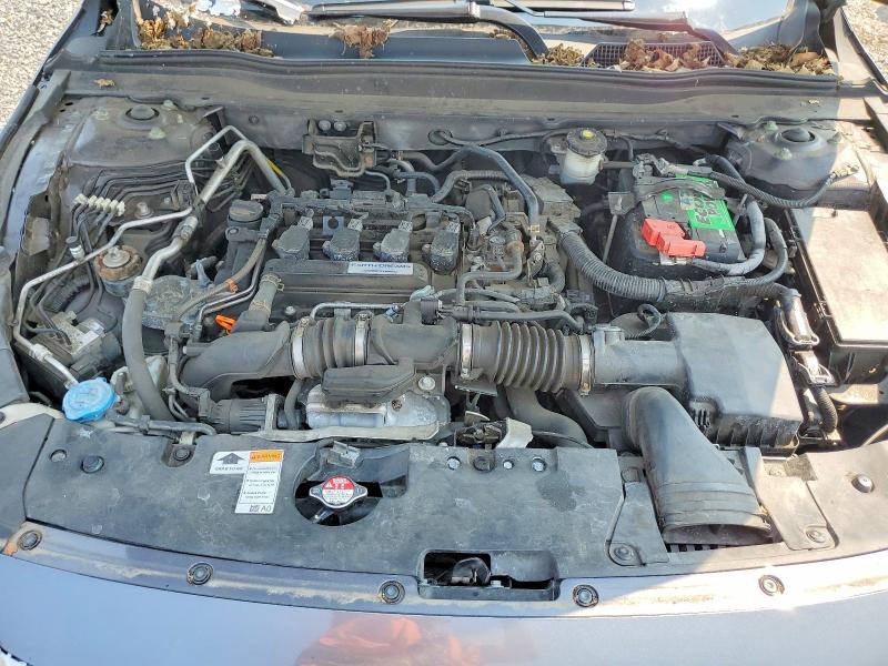 62648736 :رقم المزاد ، 1HGCV1F10JA064895 vin ، 2018 Honda Accord مزاد بيع