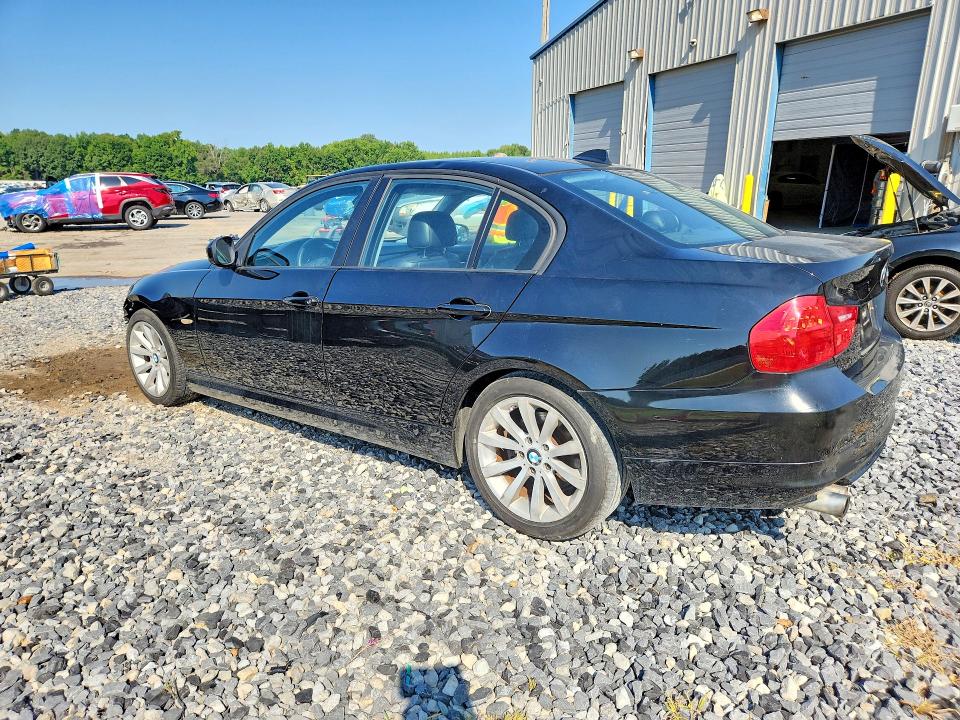 2011 Bmw 328 მანქანა იყიდება აუქციონზე, vin: WBAPH7C53BE683189, აუქციონის ნომერი: 64271166