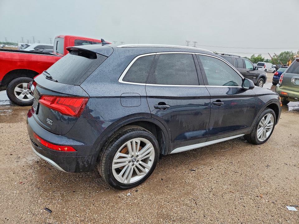 64567856 :رقم المزاد ، WA1BNAFY3J2198344 vin ، 2018 Audi Q5 مزاد بيع