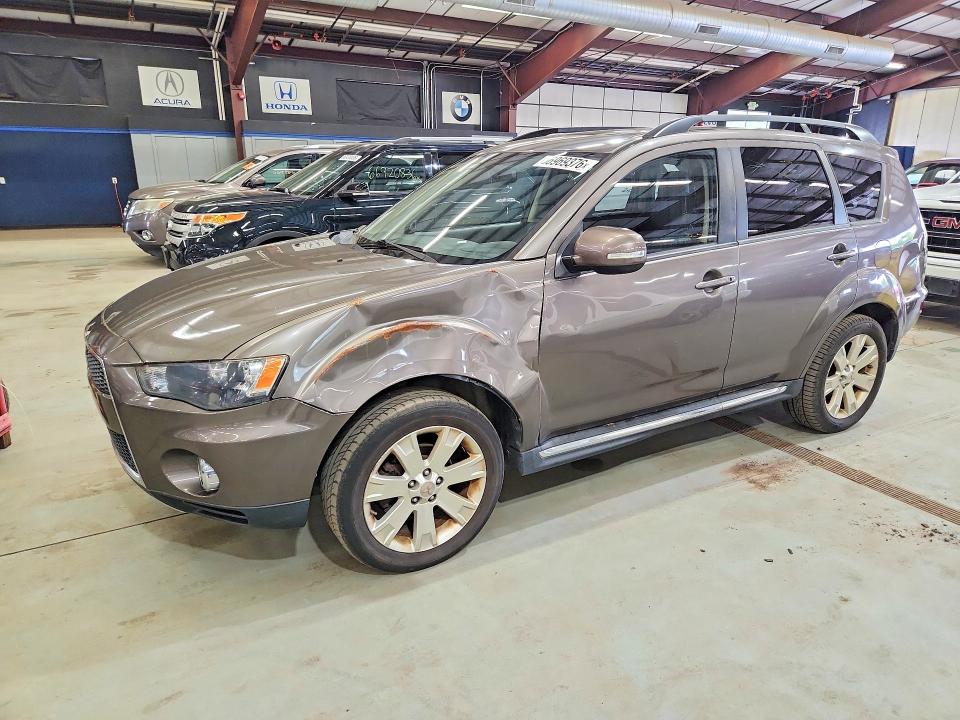 2013 Mitsubishi Outlander მანქანა იყიდება აუქციონზე, vin: JA4JT3AW6DU005826, აუქციონის ნომერი: 66969376