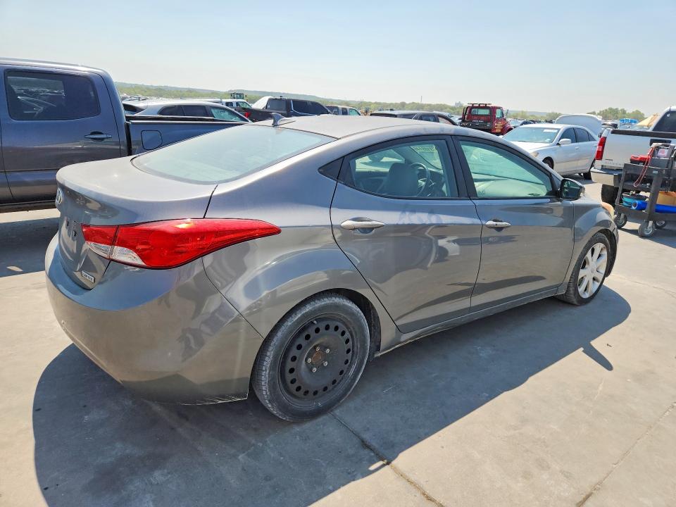 63189146 :رقم المزاد ، 5NPDH4AE5DH341124 vin ، 2013 Hyundai Elantra مزاد بيع