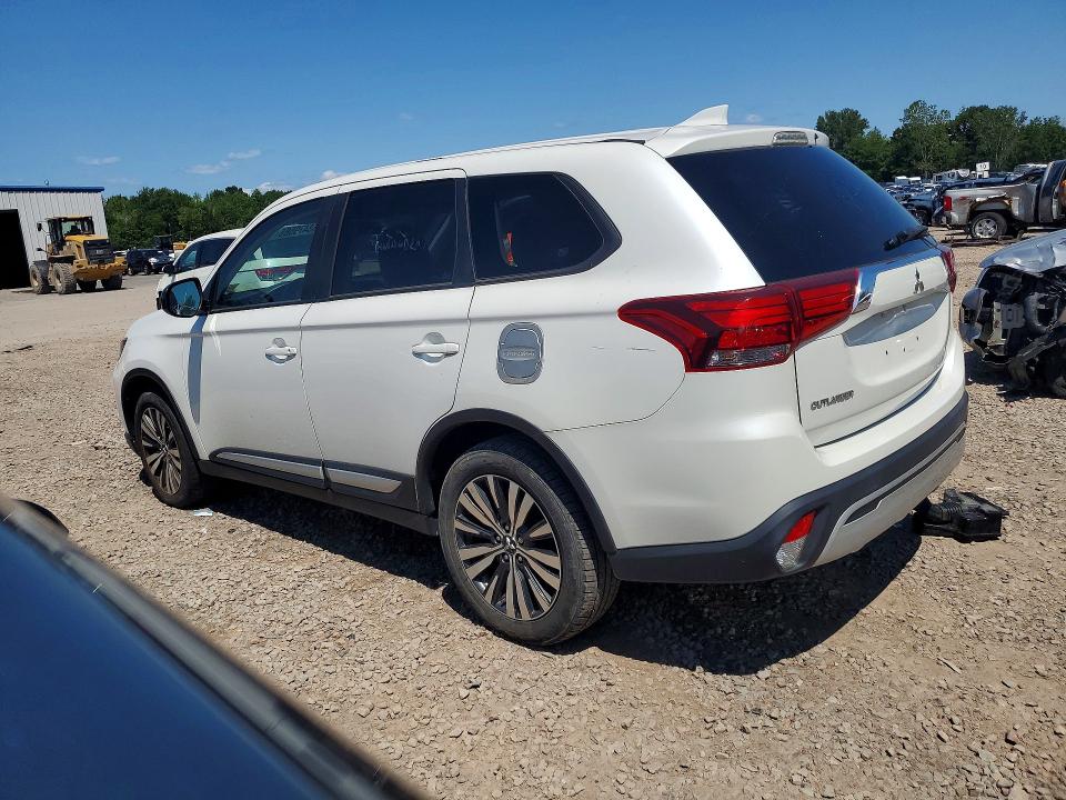 2020 Mitsubishi Outlander მანქანა იყიდება აუქციონზე, vin: JA4AZ3A3XLZ025082, აუქციონის ნომერი: 63479586
