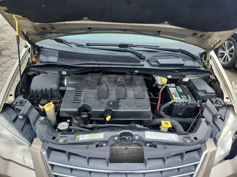 2009 Chrysler Town & Country მანქანა იყიდება აუქციონზე, vin: 2A8HR54X19R609087, აუქციონის ნომერი: 64772156
