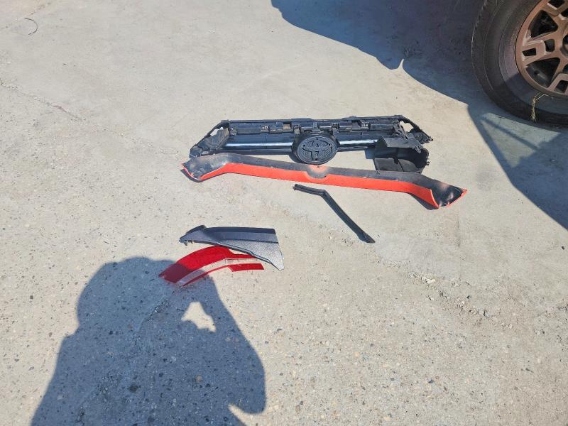 2024 Toyota 4runner მანქანა იყიდება აუქციონზე, vin: JTERU5JR6R6303151, აუქციონის ნომერი: 64030986