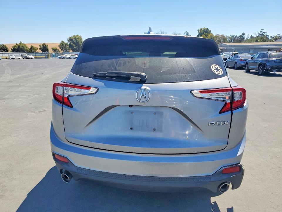 64411246 :رقم المزاد ، 5J8TC1H32ML017770 vin ، 2021 Acura Rdx مزاد بيع