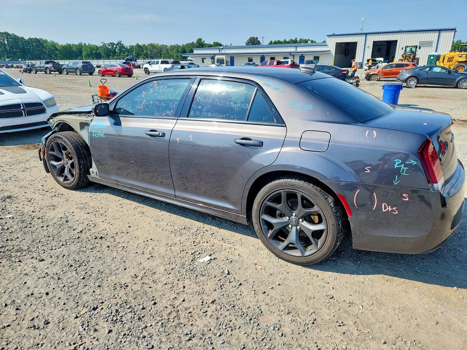 Продажа на аукционе авто 2022 Chrysler 300, vin: 2C3CCADG0NH134368, номер лота: 64636326