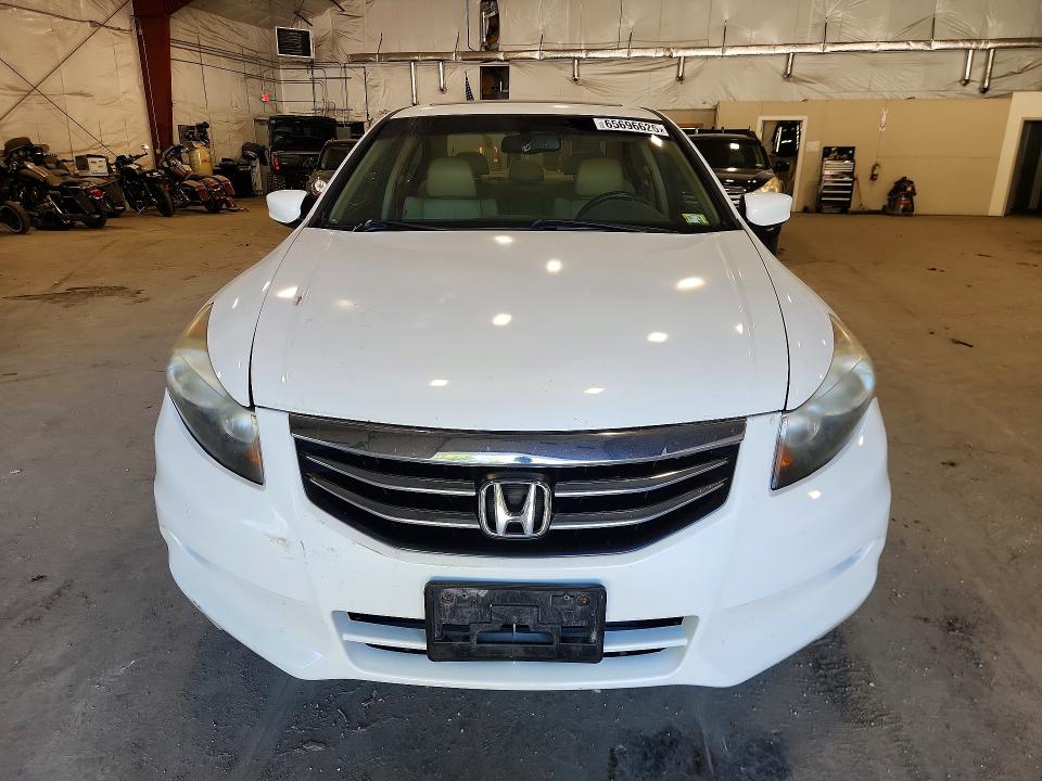 2012 Honda Accord მანქანა იყიდება აუქციონზე, vin: 1HGCP3F88CA010010, აუქციონის ნომერი: 65696626