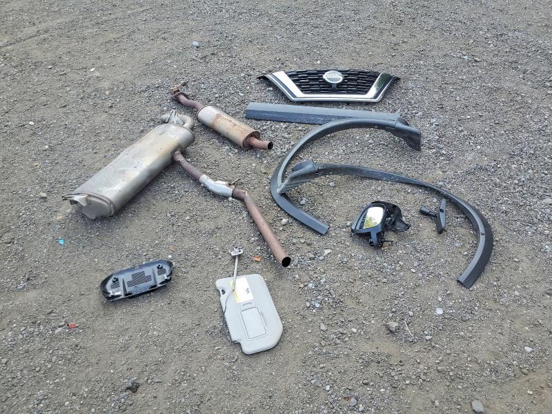 2021 Nissan Rogue მანქანა იყიდება აუქციონზე, vin: JN8AT3BB4MW218123, აუქციონის ნომერი: 64592066