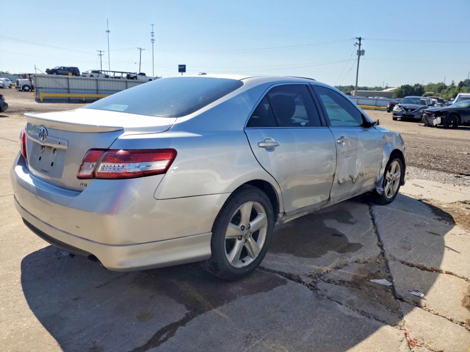 2011 Toyota Camry მანქანა იყიდება აუქციონზე, vin: 4T1BF3EK7BU222321, აუქციონის ნომერი: 62721086
