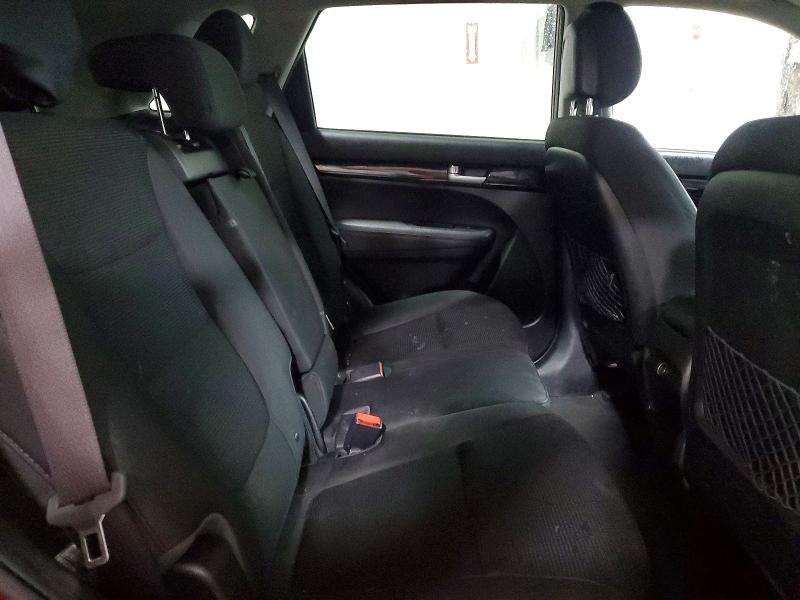 66040546 :رقم المزاد ، 5XYKT3A67FG599762 vin ، 2015 Kia Sorento مزاد بيع