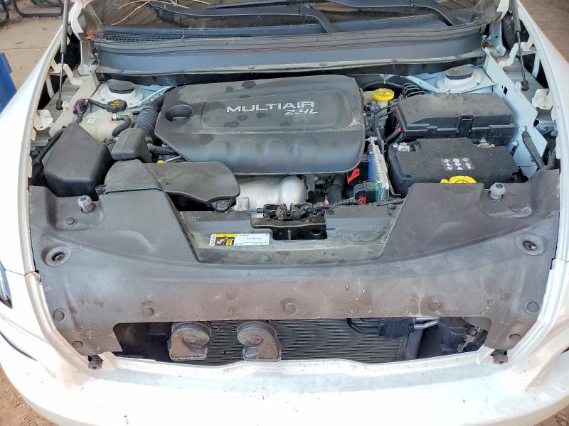 Auction sale of the 2017 Jeep Cherokee, vin: 1C4PJMCB2HW615044, lot number: 64296236