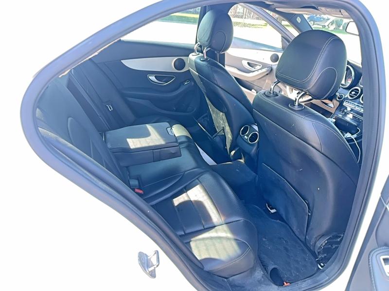 Продажа на аукционе авто 2017 Mercedes-benz C, vin: 55SWF4KB8HU192830, номер лота: 64114286