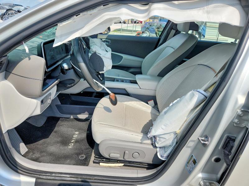 2023 Hyundai Ioniq 6 მანქანა იყიდება აუქციონზე, vin: KMHM34AC2PA043215, აუქციონის ნომერი: 65138756