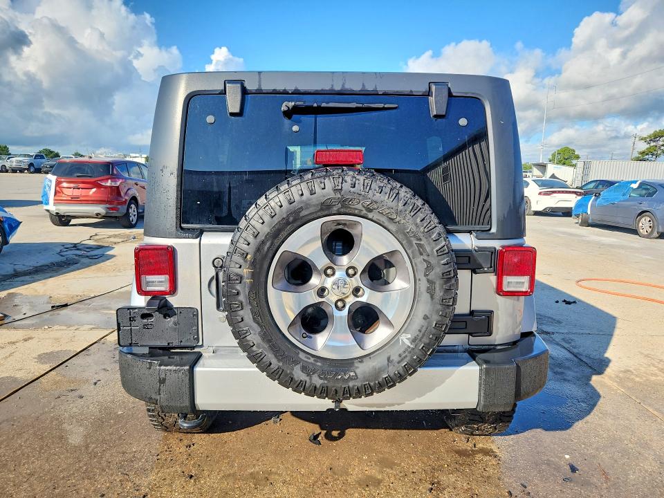 64550056 :رقم المزاد ، 1C4HJWEGXHL677379 vin ، 2017 Jeep Wrangler Unlimited مزاد بيع