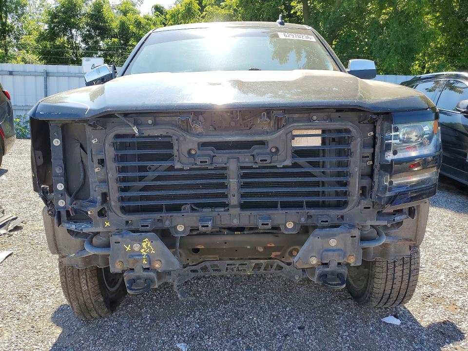 62970236 :رقم المزاد ، 3GCUKSEC3JG460261 vin ، 2018 Chevrolet Silverado مزاد بيع