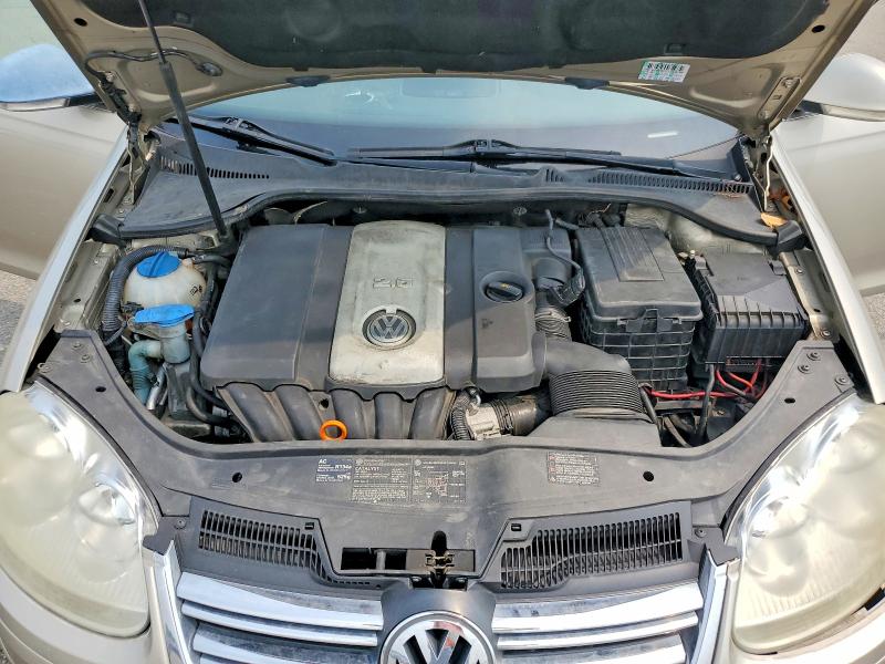 Продажа на аукционе авто 2005 Volkswagen New Jetta, vin: 3VWSF71K95M625479, номер лота: 64757766