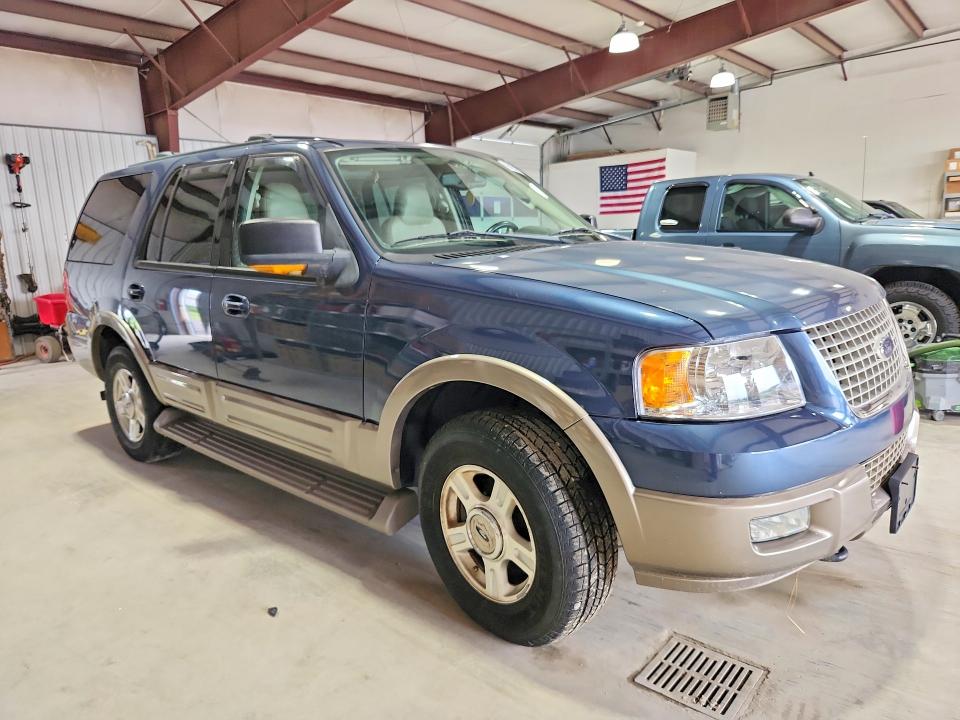 Продажа на аукционе авто 2003 Ford Expedition, vin: 1FMPU18L53LB92229, номер лота: 64233206