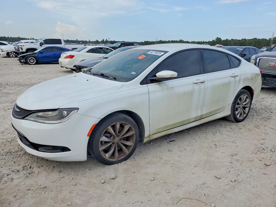 64079526 :رقم المزاد ، 1C3CCCBGXFN582690 vin ، 2015 Chrysler 200 مزاد بيع