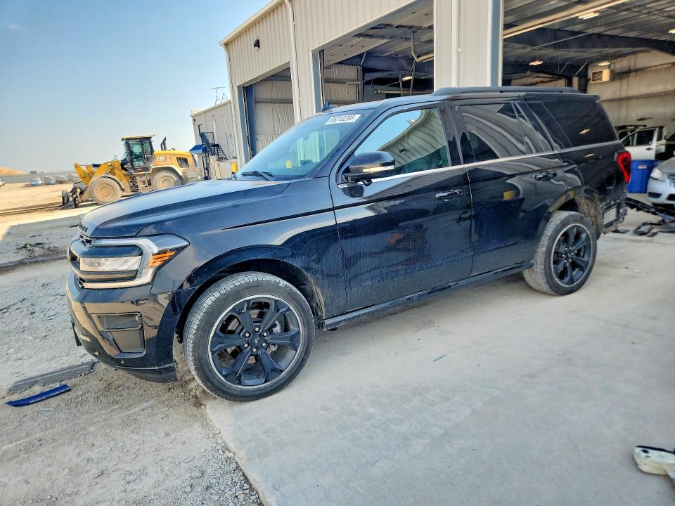 2024 Ford Expedition მანქანა იყიდება აუქციონზე, vin: 1FMJU2A87REA95676, აუქციონის ნომერი: 66010286