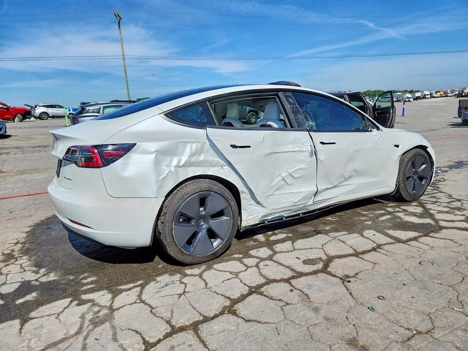 2022 Tesla Model 3 მანქანა იყიდება აუქციონზე, vin: 5YJ3E1EBXNF344264, აუქციონის ნომერი: 65668636