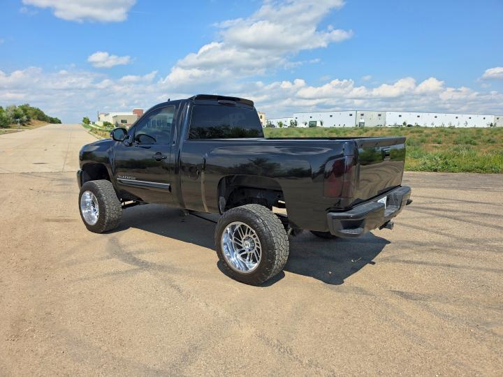 Продаж на аукціоні авто 2007 Chevrolet Silverado, vin: 1GCEK14007Z568223, номер лоту: 65906356