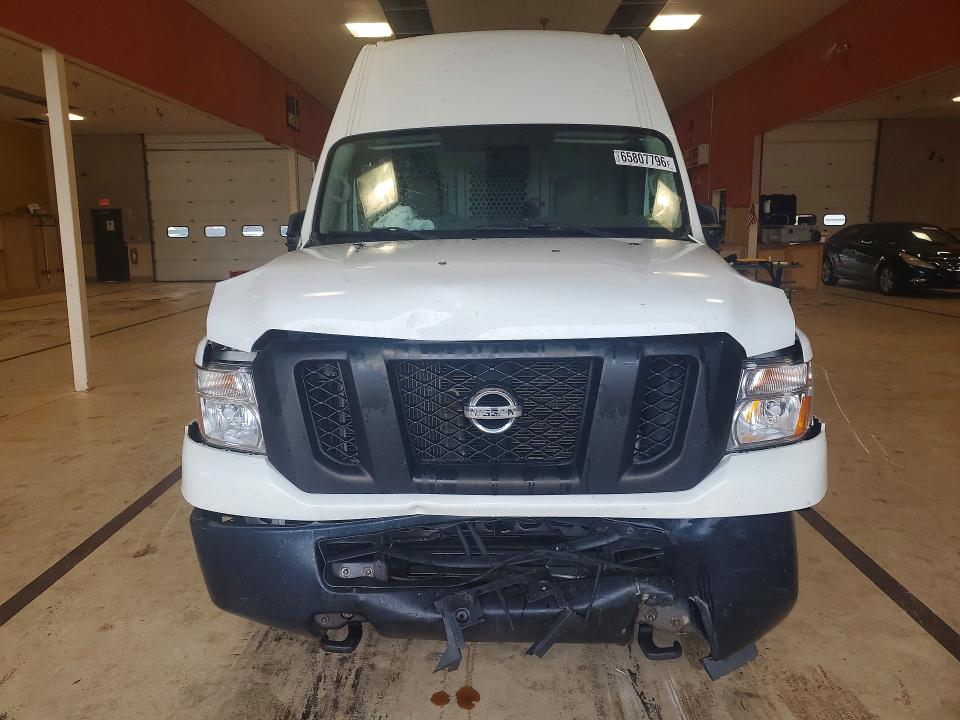 65807796 :رقم المزاد ، 1N6AF0LY5MN803610 vin ، 2021 Nissan Nv مزاد بيع