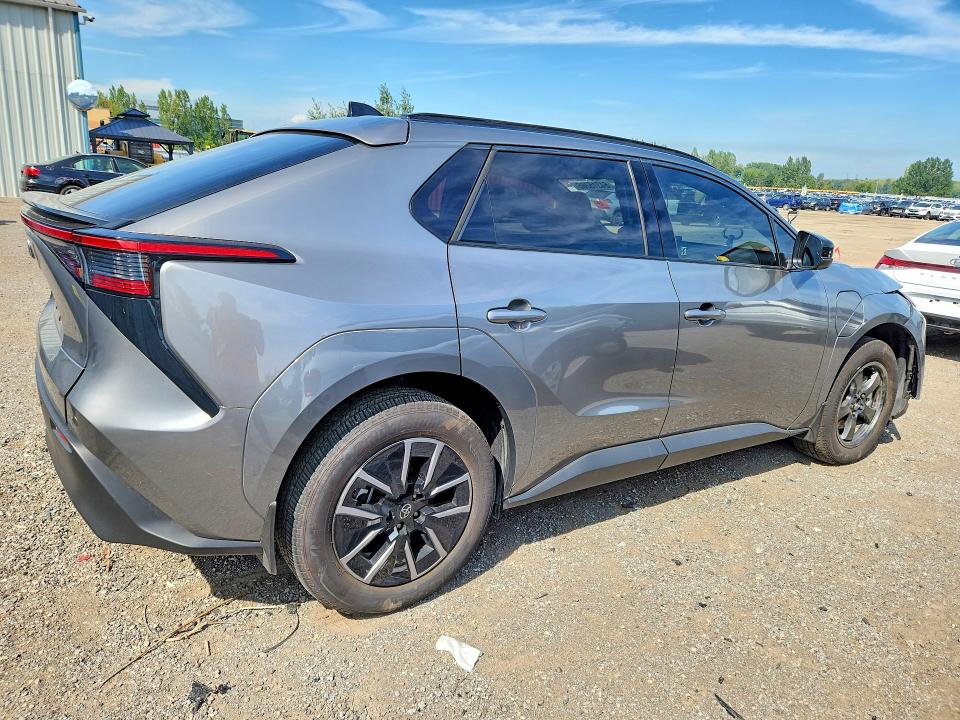 2026 Toyota Bz მანქანა იყიდება აუქციონზე, vin: JTMADAFB6TA008500, აუქციონის ნომერი: 64315266