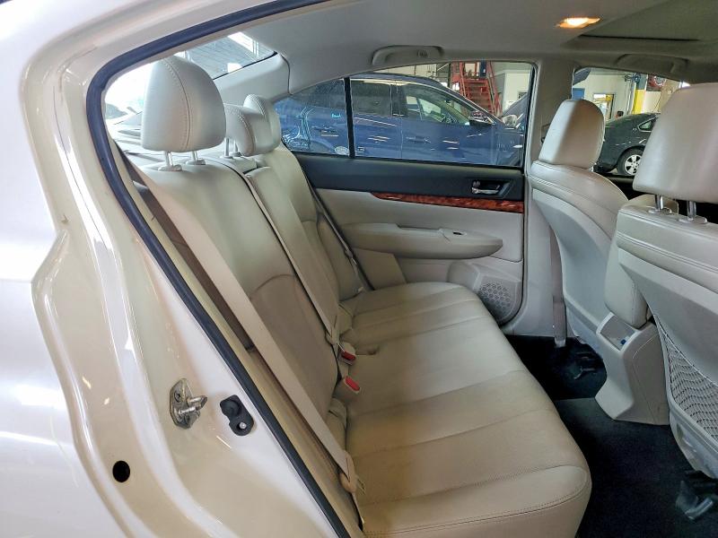 65009586 :رقم المزاد ، 4S3BMBK60B3253704 vin ، 2011 Subaru Legacy مزاد بيع