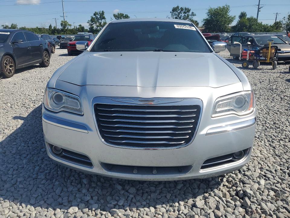 2013 Chrysler 300c მანქანა იყიდება აუქციონზე, vin: 2C3CCAEG9DH613238, აუქციონის ნომერი: 65042636
