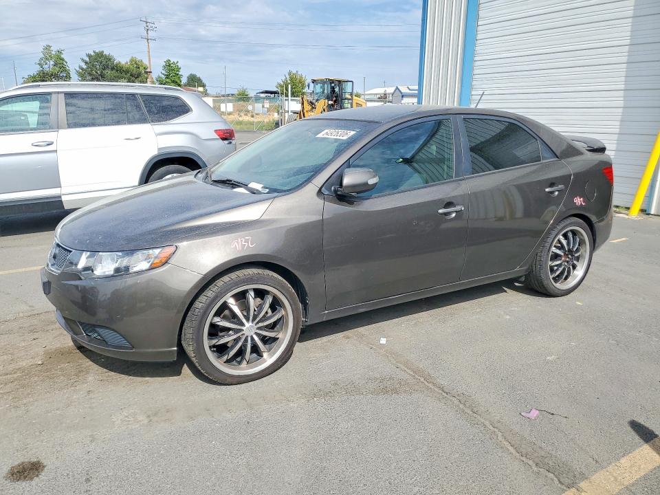 64926306 :رقم المزاد ، KNAFU4A27A5301226 vin ، 2010 Kia Forte مزاد بيع