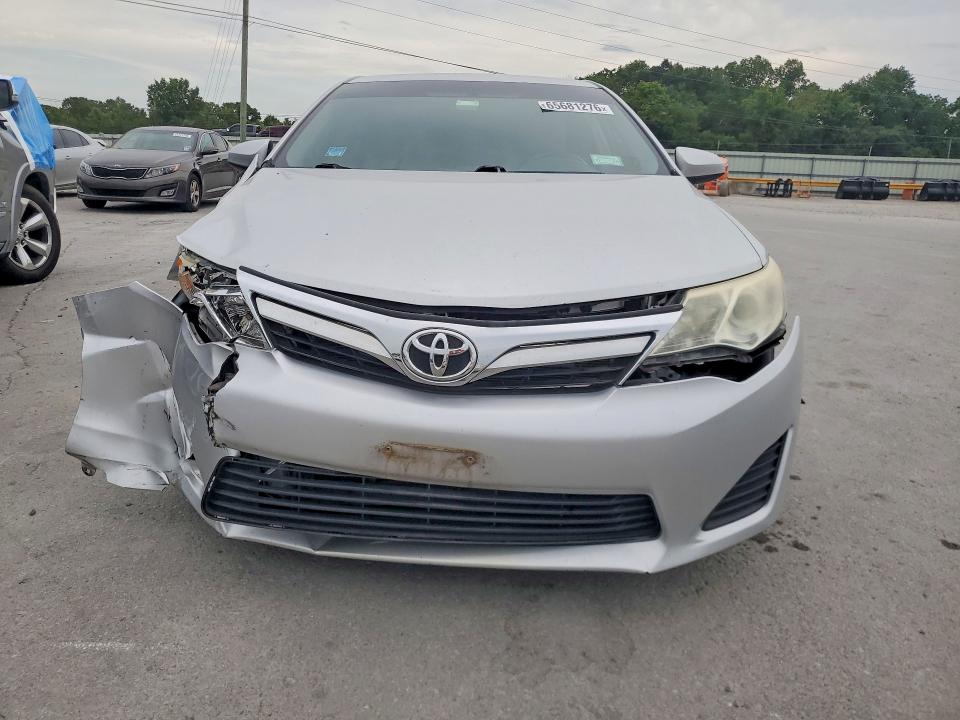 65681276 :رقم المزاد ، 4T4BF1FK8ER411900 vin ، 2014 Toyota Camry مزاد بيع