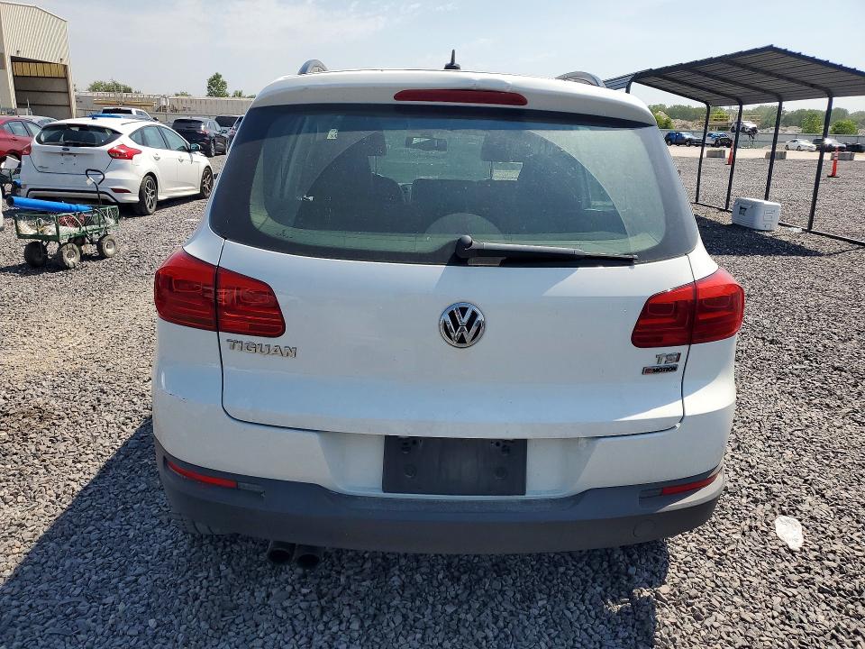 2016 Volkswagen Tiguan მანქანა იყიდება აუქციონზე, vin: WVGBV7AX7GW019503, აუქციონის ნომერი: 65413206