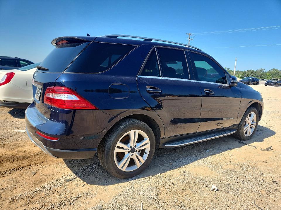 2013 Mercedes-benz Ml მანქანა იყიდება აუქციონზე, vin: 4JGDA5JBXDA140628, აუქციონის ნომერი: 62653416