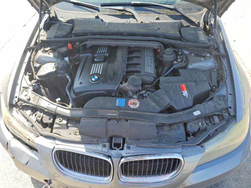 64551936 :رقم المزاد ، WBAPH7G51ANM52753 vin ، 2010 Bmw 328 مزاد بيع
