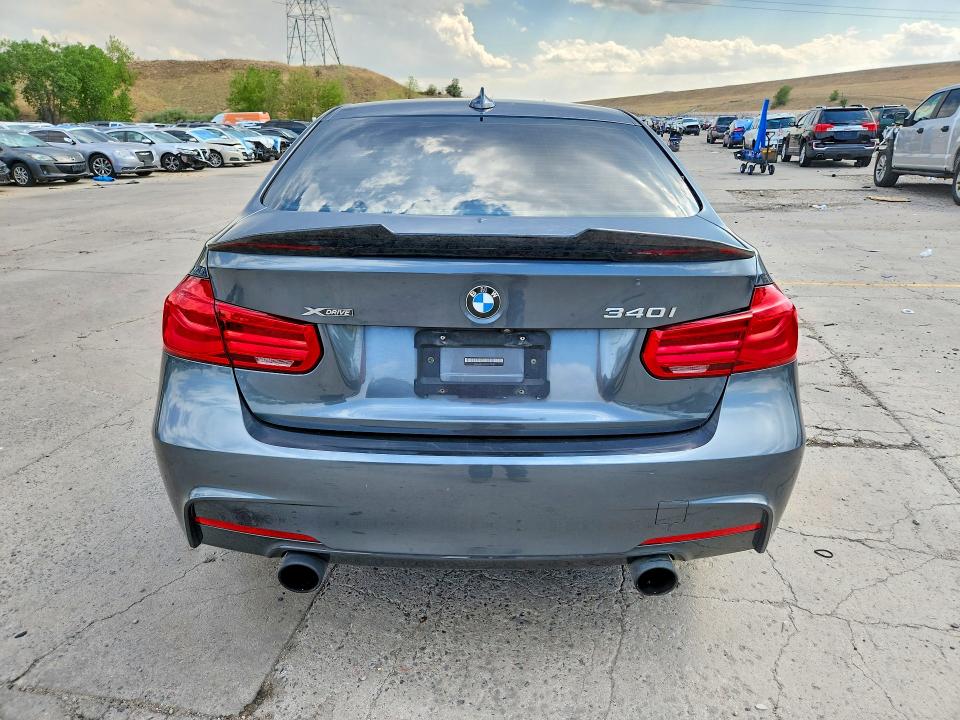 2018 Bmw 340 მანქანა იყიდება აუქციონზე, vin: WBA8B7G55JNT71261, აუქციონის ნომერი: 63231166