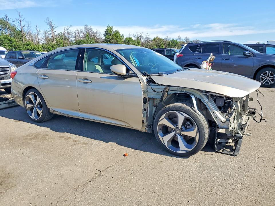 2018 Honda Accord მანქანა იყიდება აუქციონზე, vin: 1HGCV1F92JA179116, აუქციონის ნომერი: 54916966