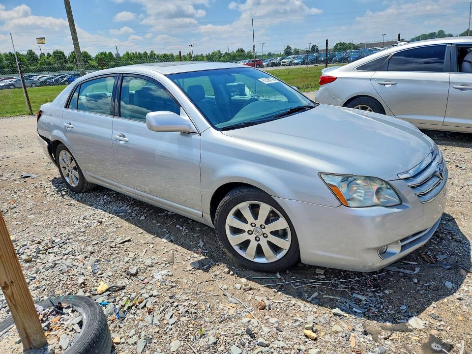 2005 Toyota Avalon მანქანა იყიდება აუქციონზე, vin: 4T1BK36B35U038797, აუქციონის ნომერი: 62566776