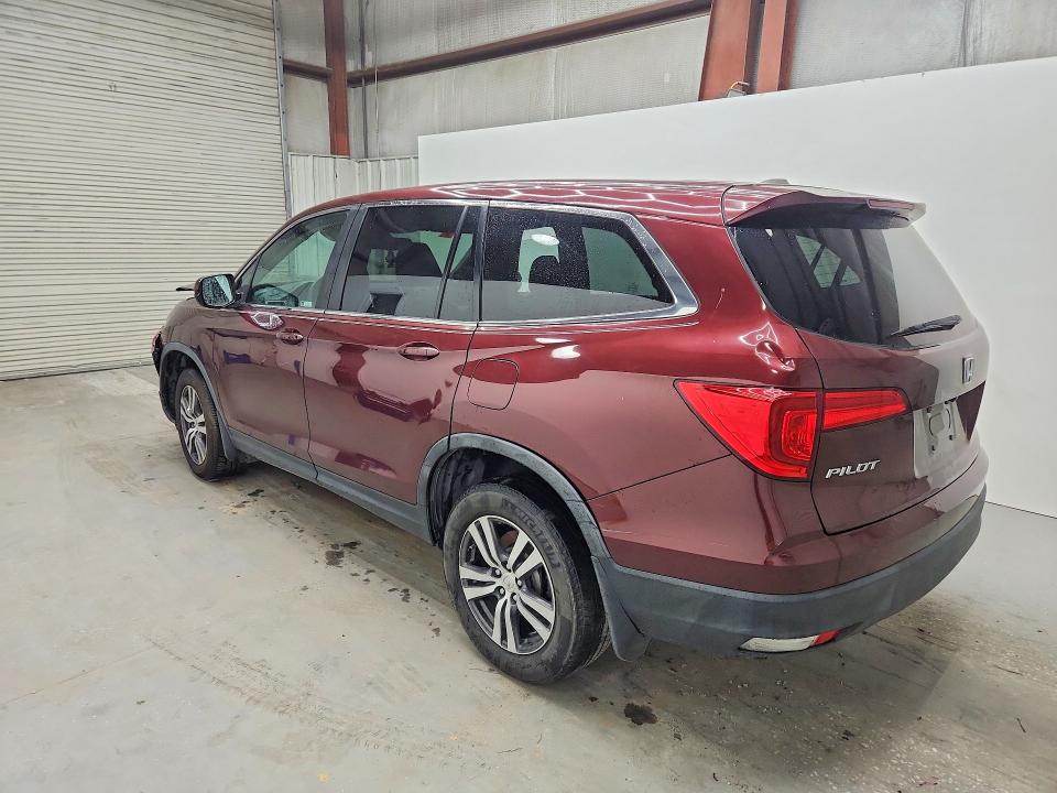 65881326 :رقم المزاد ، 5FNYF5H55JB003980 vin ، 2018 Honda Pilot مزاد بيع