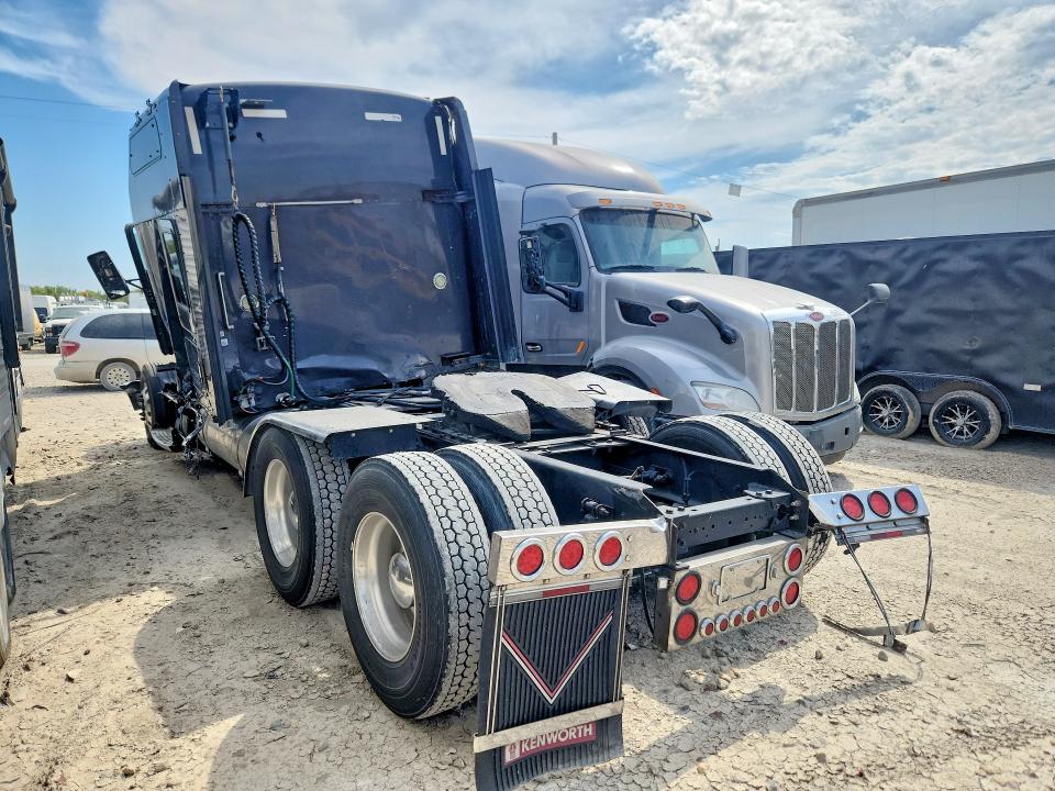 2014 Kenworth T660 მანქანა იყიდება აუქციონზე, vin: 1XKAD49X0EJ320215, აუქციონის ნომერი: 65144296