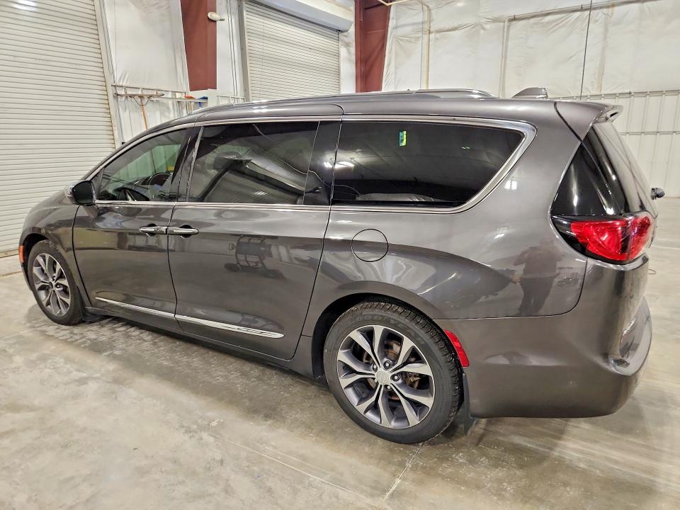 63127236 :رقم المزاد ، 2C4RC1GG9HR751686 vin ، 2017 Chrysler Pacifica مزاد بيع