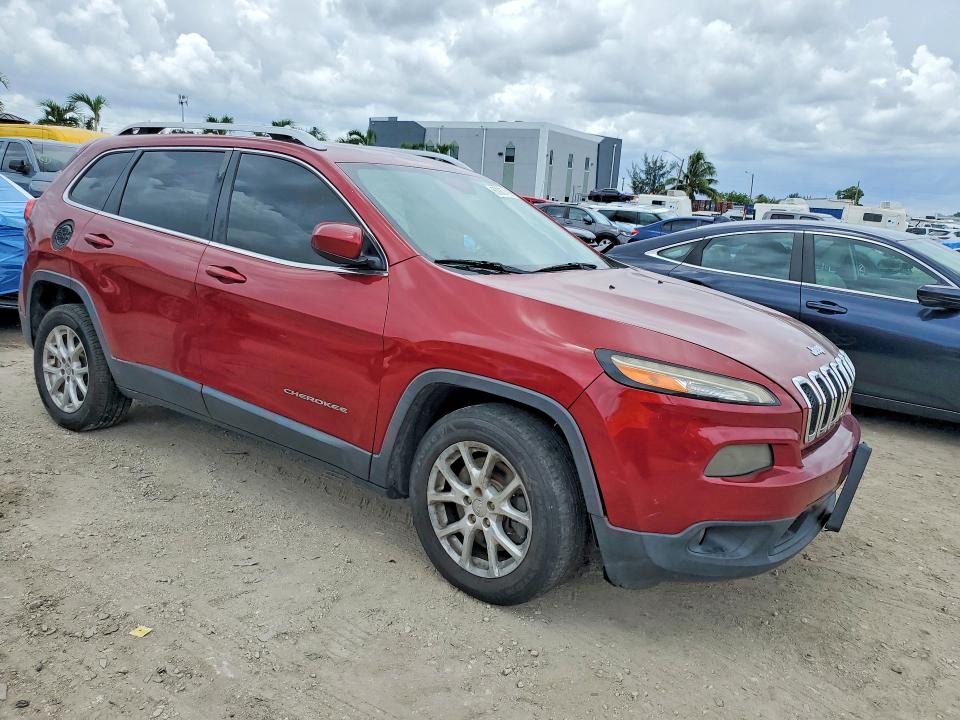 63867416 :رقم المزاد ، 1C4PJLCB7EW249412 vin ، 2014 Jeep Cherokee مزاد بيع